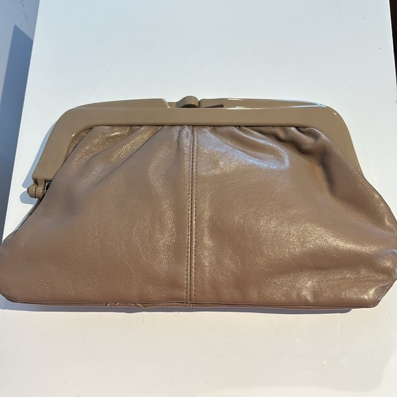 Vintage taupe leather and lucite clutch purse - Picture 8 of 12